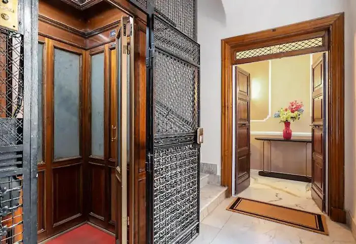 Elegant In Parioli With 4 Bedrooms And 3 Bathrooms וילה רומא